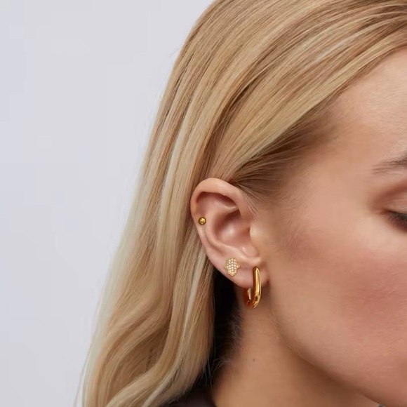 NEW✨ 3Pcs Stainless Steel Cubic Zirconia Hamsa Stud Oval Hoop Earrings Set - Picture 5 of 10